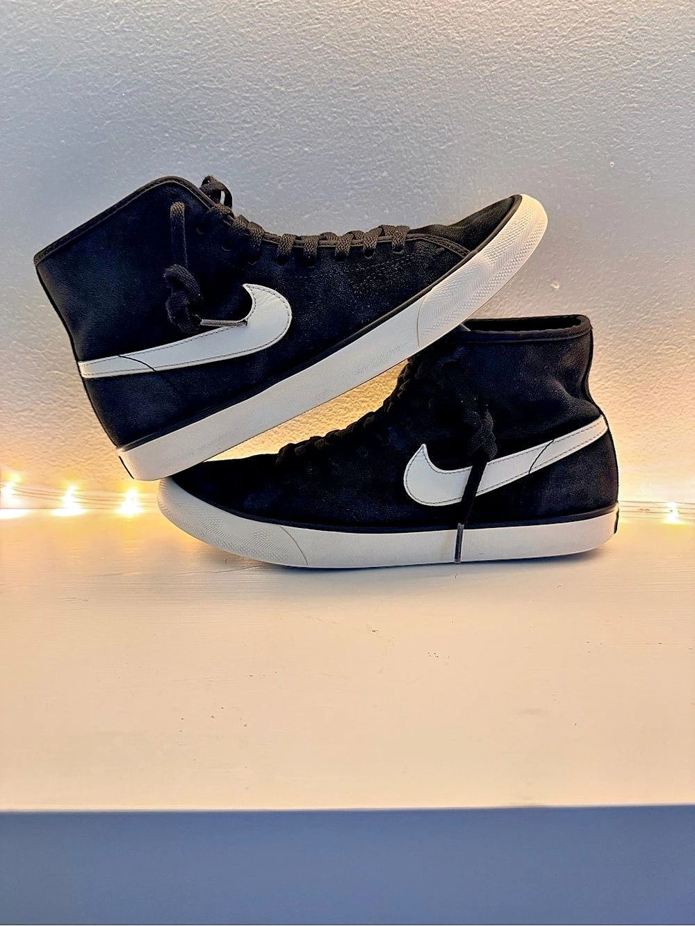 Nike Court Royale 2 Mid High Top Sneakers Black & White US 7
